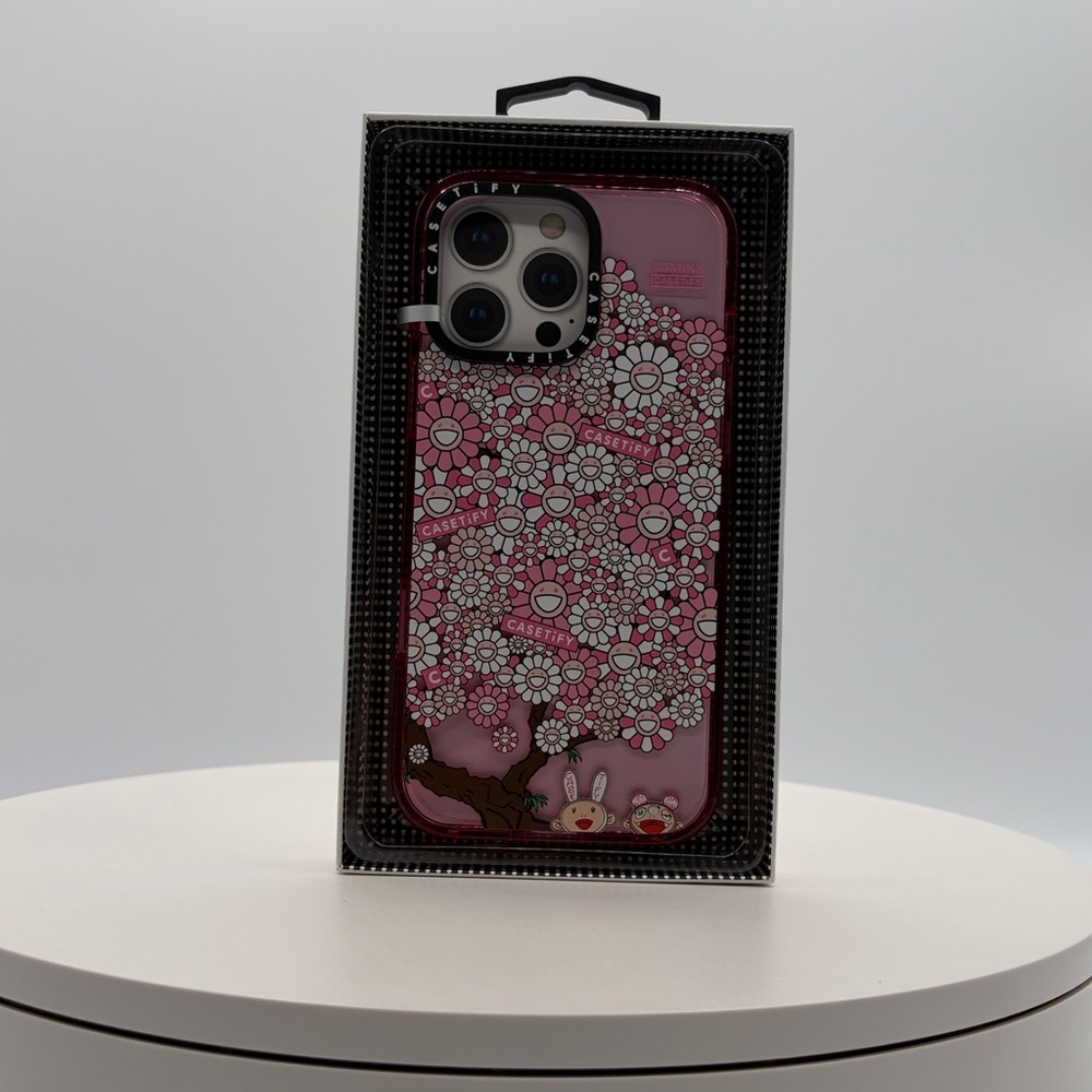 Casetify X Murakami Limited Edition Kaikai and Kiki collection Phone Case - Picture 3 of 4